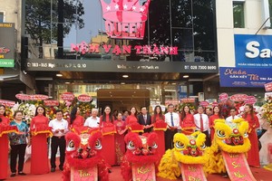 萬成公司開設第四十間旗艦店