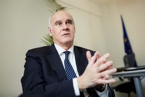 歐盟駐英大使主權國家大使阿爾梅達。（圖源：互聯網）