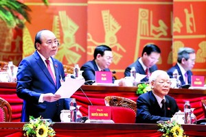 政府總理阮春福主持會議。（圖源：越通社）