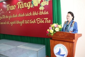 阮氏金銀同志在儀式上致詞。（圖源：越通社）