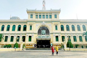 本市著名的古老建築物之一的市郵政局擁有一百廿九年歷史，但未獲公認是遺產。