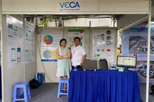 圖為廢料收集應用(VECA)初創企業隊成員。（圖源：VECA）