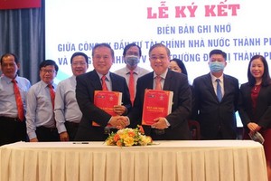 合作備忘錄簽署儀式。（圖源：阮榮）