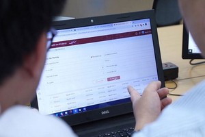 VNPT技師隊伍與公安部所屬工作人員竭盡全力工作以在最短的時間內完成項目。