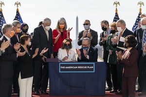 美國眾議院通過刺激經濟方案, 拜登稱民眾歷史性勝利。（圖源：AP）