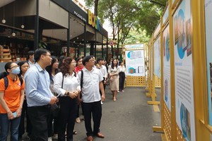 《年輕人出版社》40 年發展行程圖片展