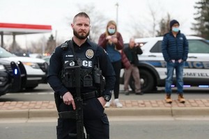 警察在現場戒備。（圖源：路透社）