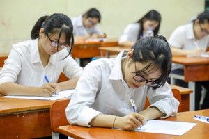 考場一瞥。（示意圖源：光福）