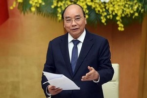 政府總理阮春福主持會議。（圖源：VGP）