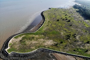 正開展的芹耶填海都市區項目。