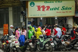 寒食節河內市民排隊買湯圓