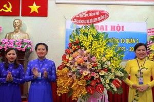 創造條件讓婦女學習華語