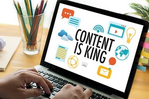 品牌應盡量避免“一開始便賣東西”，而是應該實行“70%軟性品牌內容，30%賣 產品或服務”。