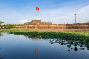 不少國內遊客喜愛古都順化靜謐的環境。（圖源：日夏）