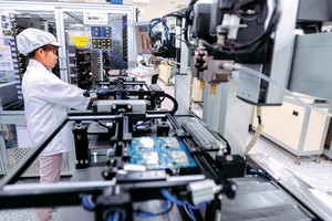FDI企業在越南投資高新技術項目。
