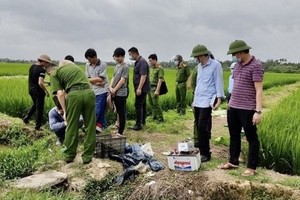 職能力量在事發現場進行調查和屍檢中收集數據。