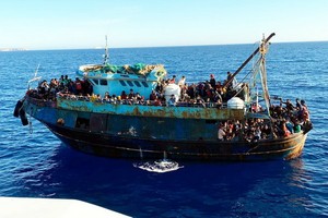 蘭佩杜薩（Lampedusa）是突尼斯和利比亞移民的主要偷渡入境點之一。（圖源：EPA）