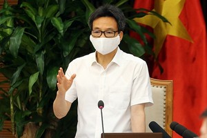 政府副總理、國家新冠肺炎疫情防控指委會主任武德膽在會議上發表指導意見。（圖源：廷南）