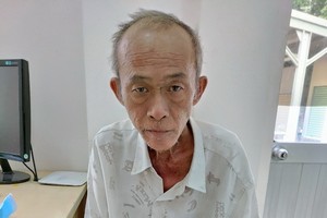 陳葉雄趕到報社來就氣喘吁吁。