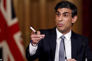 英國財政大臣里希‧蘇納克。（圖源：AP）