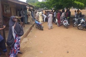 尼日利亞尼日爾州政府正在逐戶清點遭綁架學生人數。（圖源：互聯網）