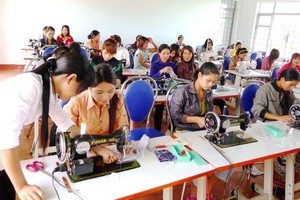 堅江省向省內農村勞動者提供職業技能培訓。（示意圖源：互聯網）