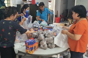 第十四坊人委會為活動作準備。