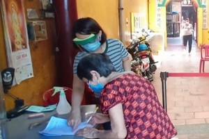 溫陵會館向 61 位福建高齡鄉親發輔助金