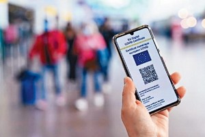 意大利警方提醒民眾，購買和使用虛假證書有可能犯法，最高刑罰監禁六個月。（圖源：互聯網）