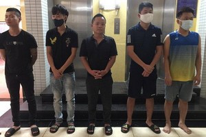 被抓獲的犯罪團夥成員。（圖源：警方提供）