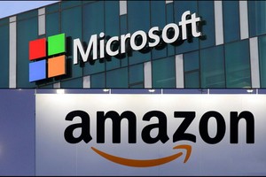 美國防部取消與微軟 100 億美元合約，亞馬遜雲端服務有望咬下這塊肥肉、股價創新高。（示意圖源：互聯網）