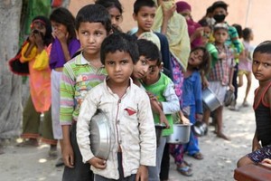 去年全球貧困人口增加約 1.2 億。（圖源：互聯網）