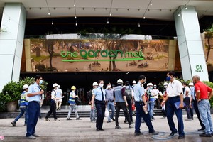 在順橋廣場設立野戰醫院