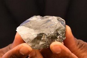 重達1174克拉的巨鑽。（圖源：互聯網）