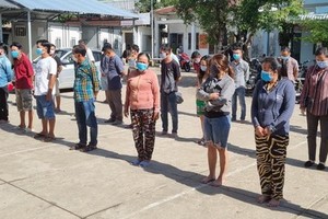 被抓獲的賭徒。（圖源：警方提供）