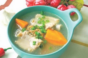 營養師教你「喝湯」補鐵去疲勞