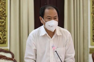 市衛生廳副廳長阮懷南在新聞發佈會上發言。（圖源：VTC News）