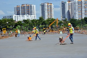 平政縣加緊搭建野戰醫院