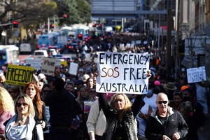 悉尼反防疫示威。（圖源：互聯網）