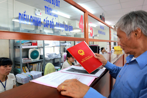 未來期間，公民可以在線辦理“粉紅簿”簽發手續。