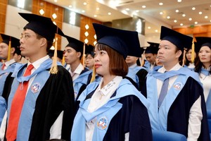 自今年８月份起生效的教育新政策