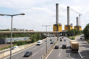 7月30日，車輛行駛在德國首都柏林的道路上。（圖源：新華社）