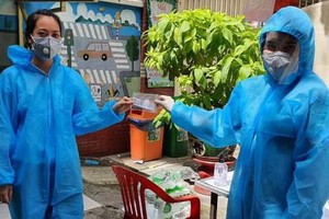 第十郡婦聯會派發防疫藥品