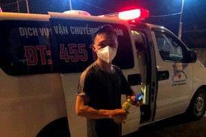 一天忙於運送病例的阿智。