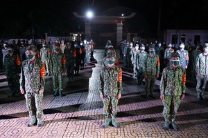 守德市迎接逾1200名軍兵前來支援抗疫。（圖源：英秀）