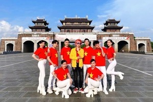 《越南》音樂視頻片段。