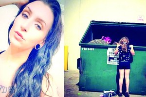 女子靠“撿垃圾”每週進帳上千美元