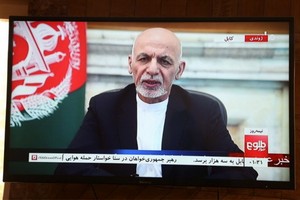 阿富汗前總統阿什拉夫‧加尼當地時間8日在其個人社交媒體賬號上發表聲明，就此前突然離開喀布爾一事向阿富汗人民進行解釋及道歉。（圖源：互聯網）