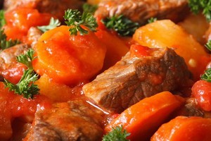 增強免疫力 不妨試做番茄燉牛肉