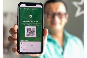 完成兩劑接種的電子證書。